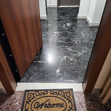 Great Apartment In Veria Luaran gambar