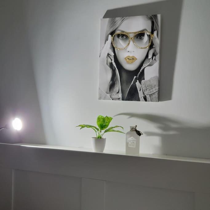 Great Apartment In Veria Luaran gambar