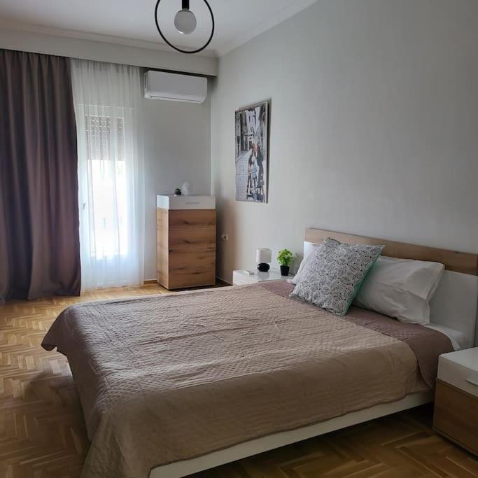 Great Apartment In Veria Luaran gambar